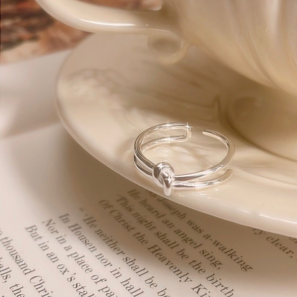 tw-11134207-7r990-m04p8ba3z5xv85