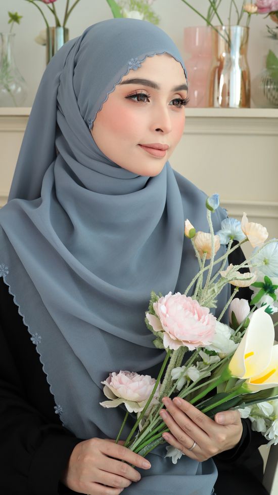 Bawal Sulam Seroja | Fabulusck 