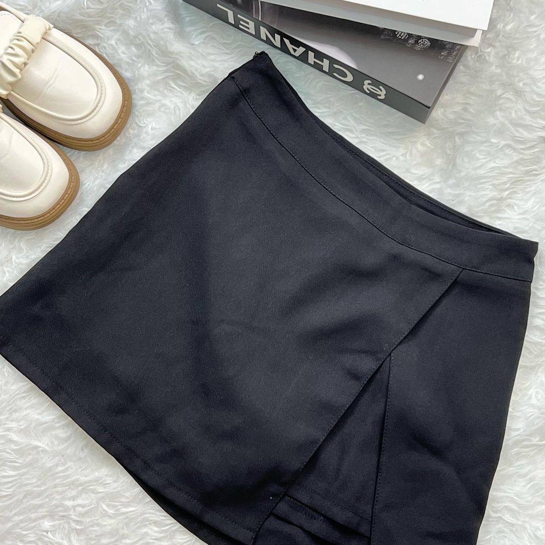 351781045_1423819431773490_2703044466103823783_n