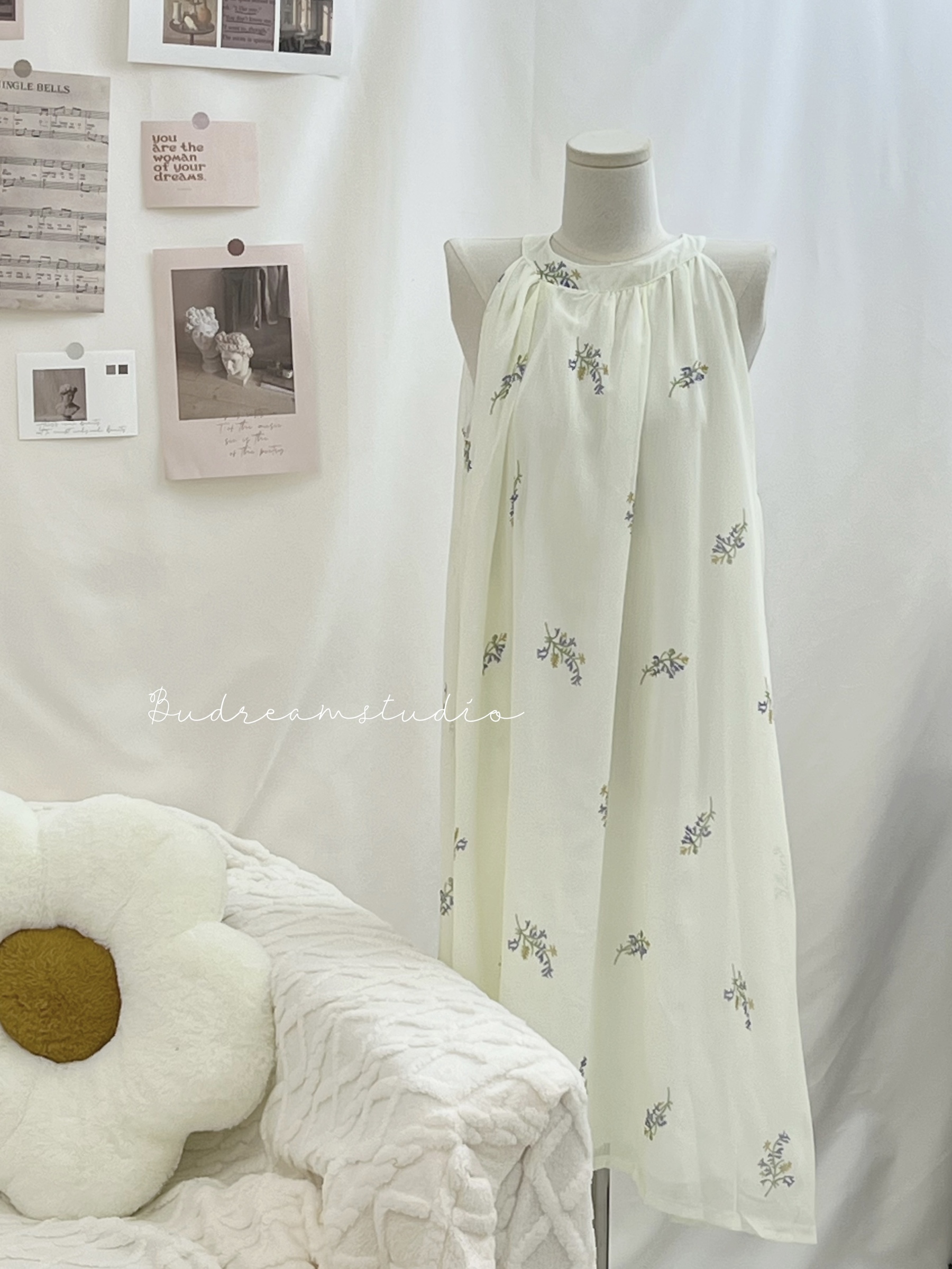 A2BD2B98-5908-48D1-8944-01B04F978FAD