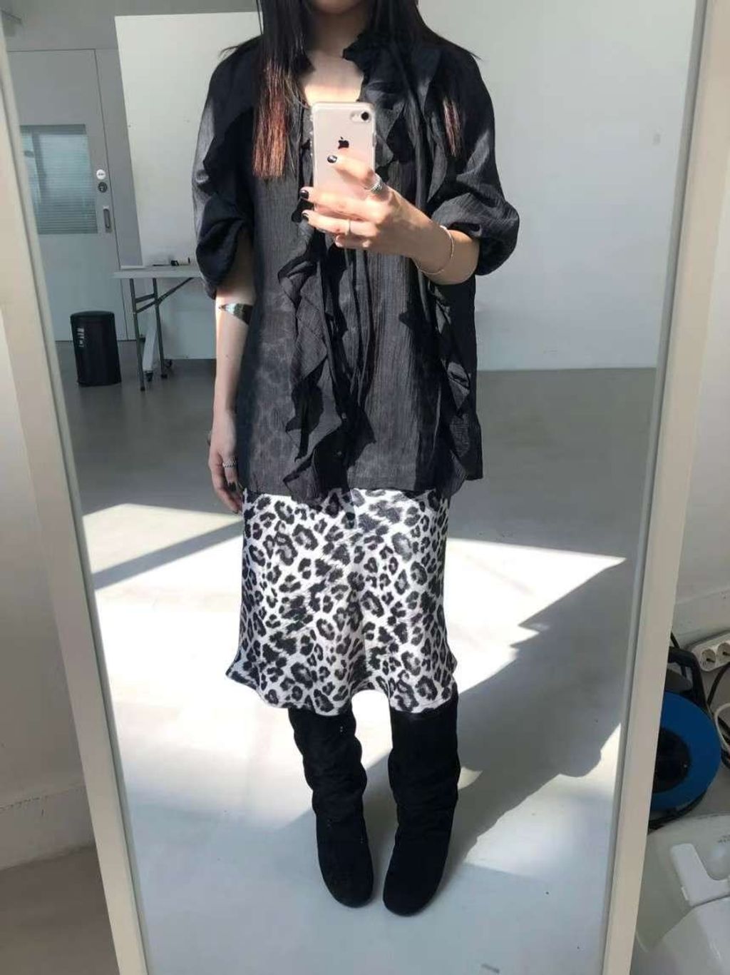 image_AA283A6E-FD24-4956-A3A1-D09E8A14412E_1764666917