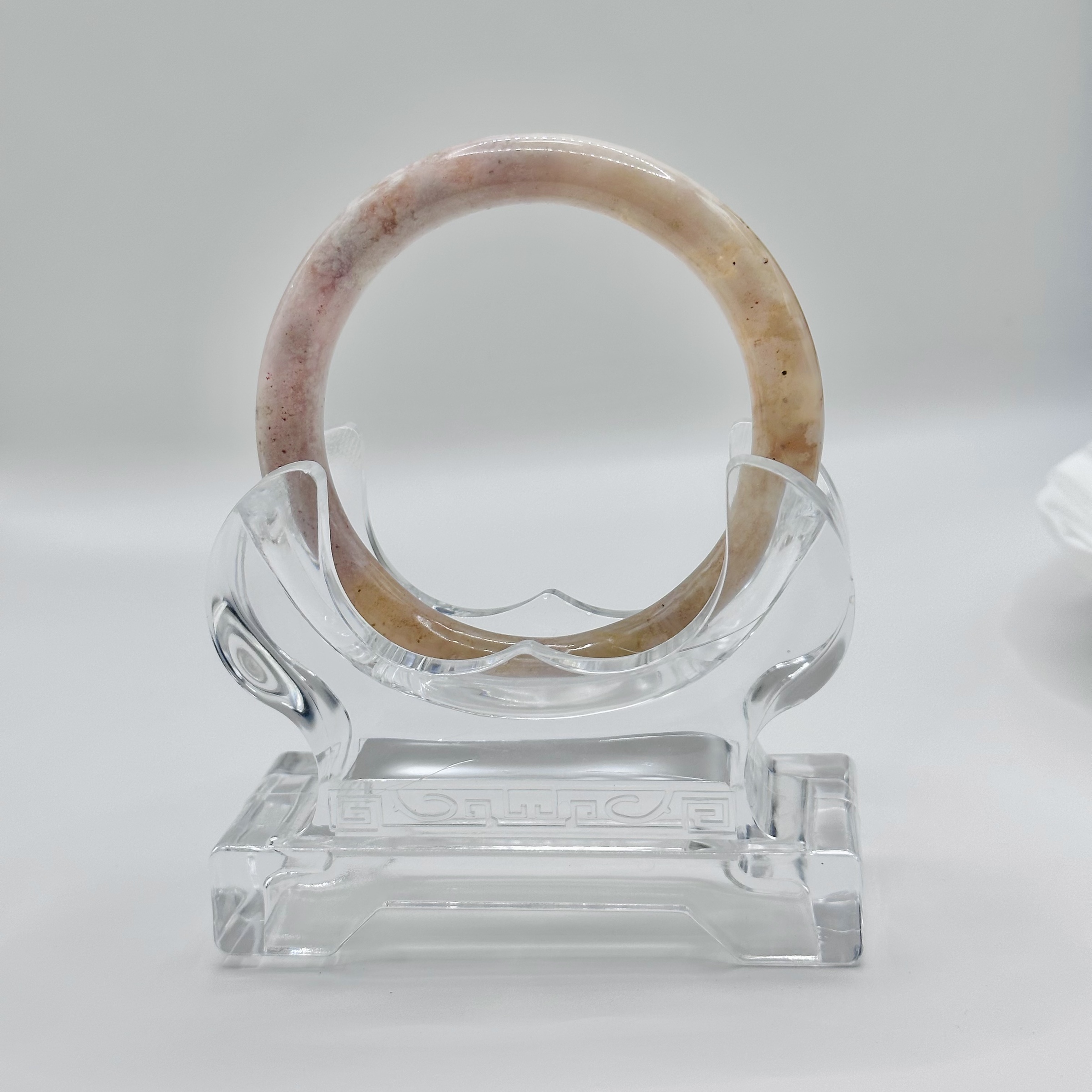 E0EC80B1-5462-40B9-90C3-62221E1F38DF