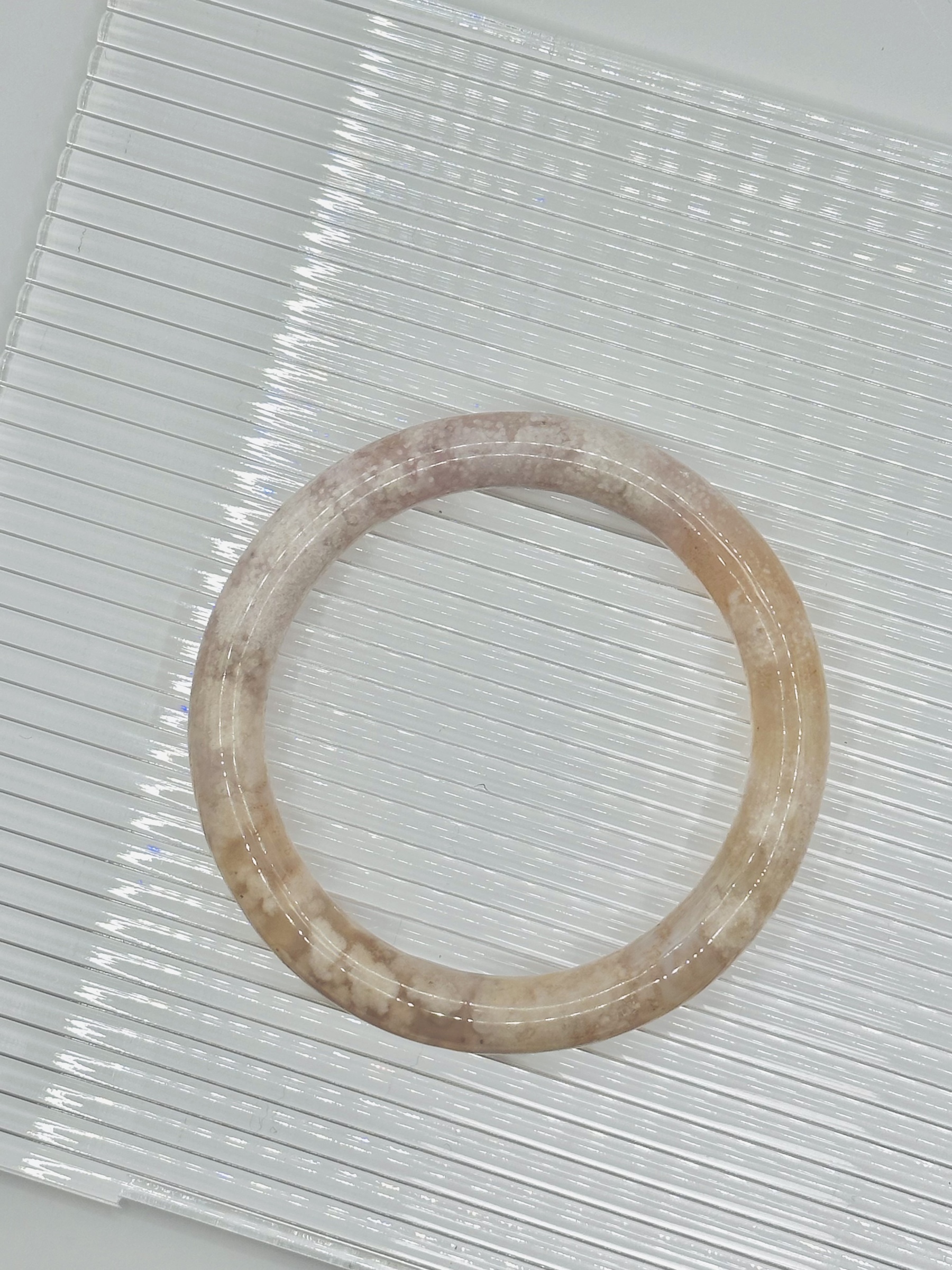 8CA54F8B-14CB-4D95-8CB2-41AAE6BD91FC