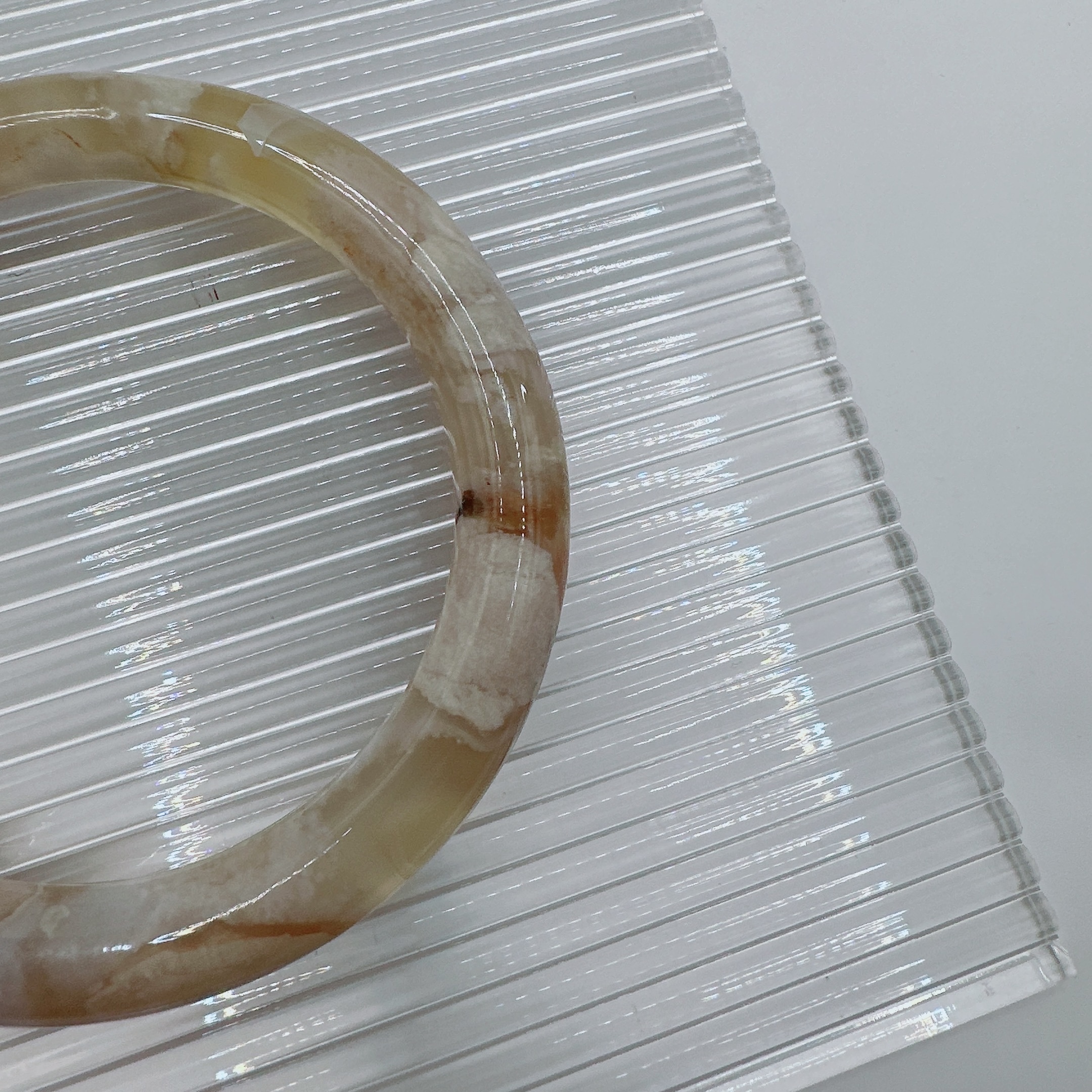 30643BE5-835E-4D96-A938-48DAED6C3F98