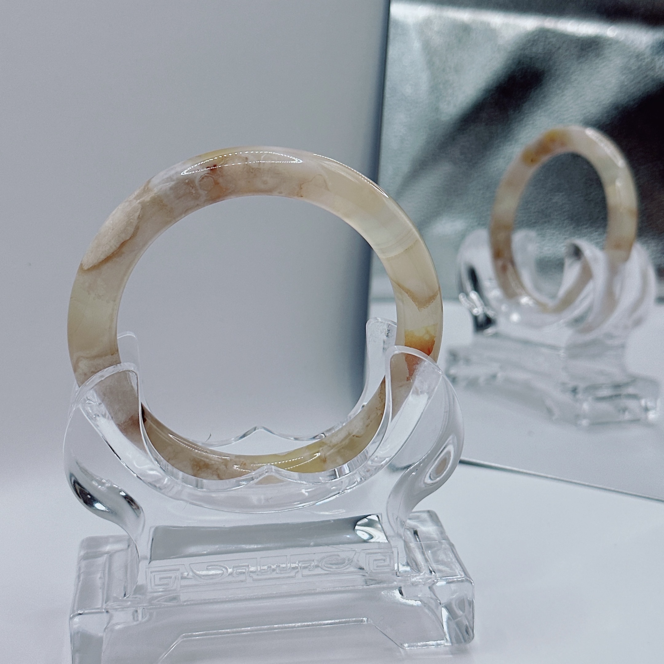 B2641C6F-14D5-45D7-9588-06D934AB05AD