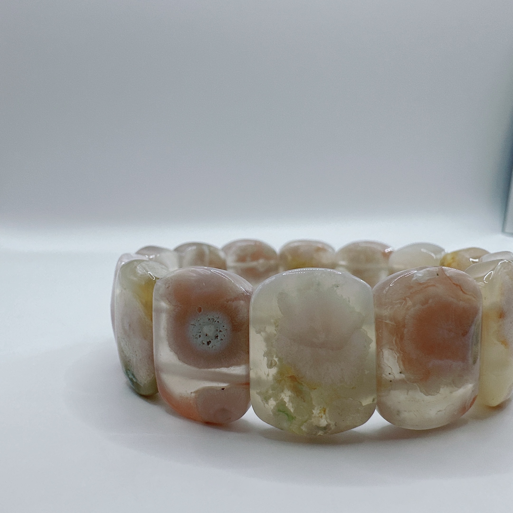 09E73DEC-5F0C-4FF1-9D58-1F6DEEF8A634