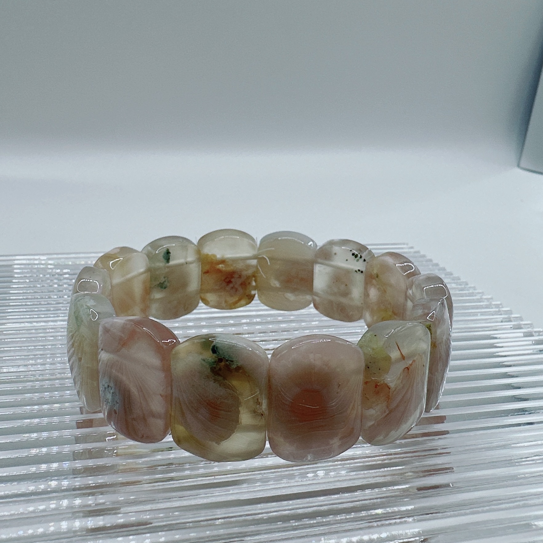 EBD3BDBC-0793-4496-98CE-B9C291EC69AF