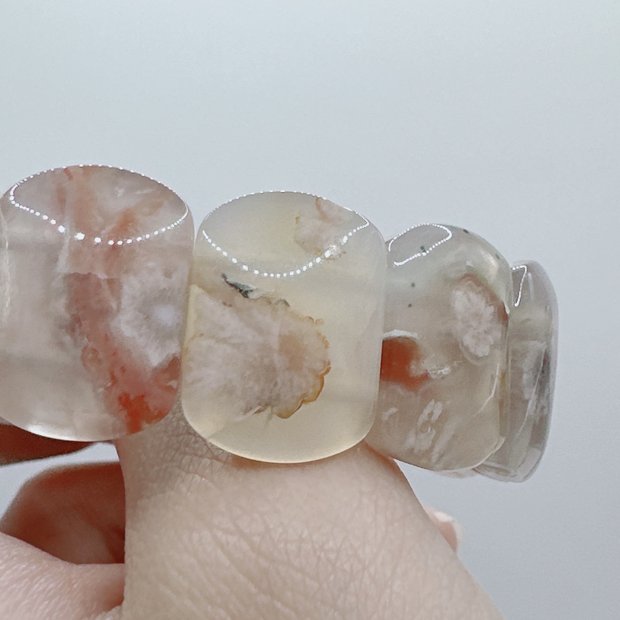 59A0A6BC-1463-46E1-BE46-778146839251