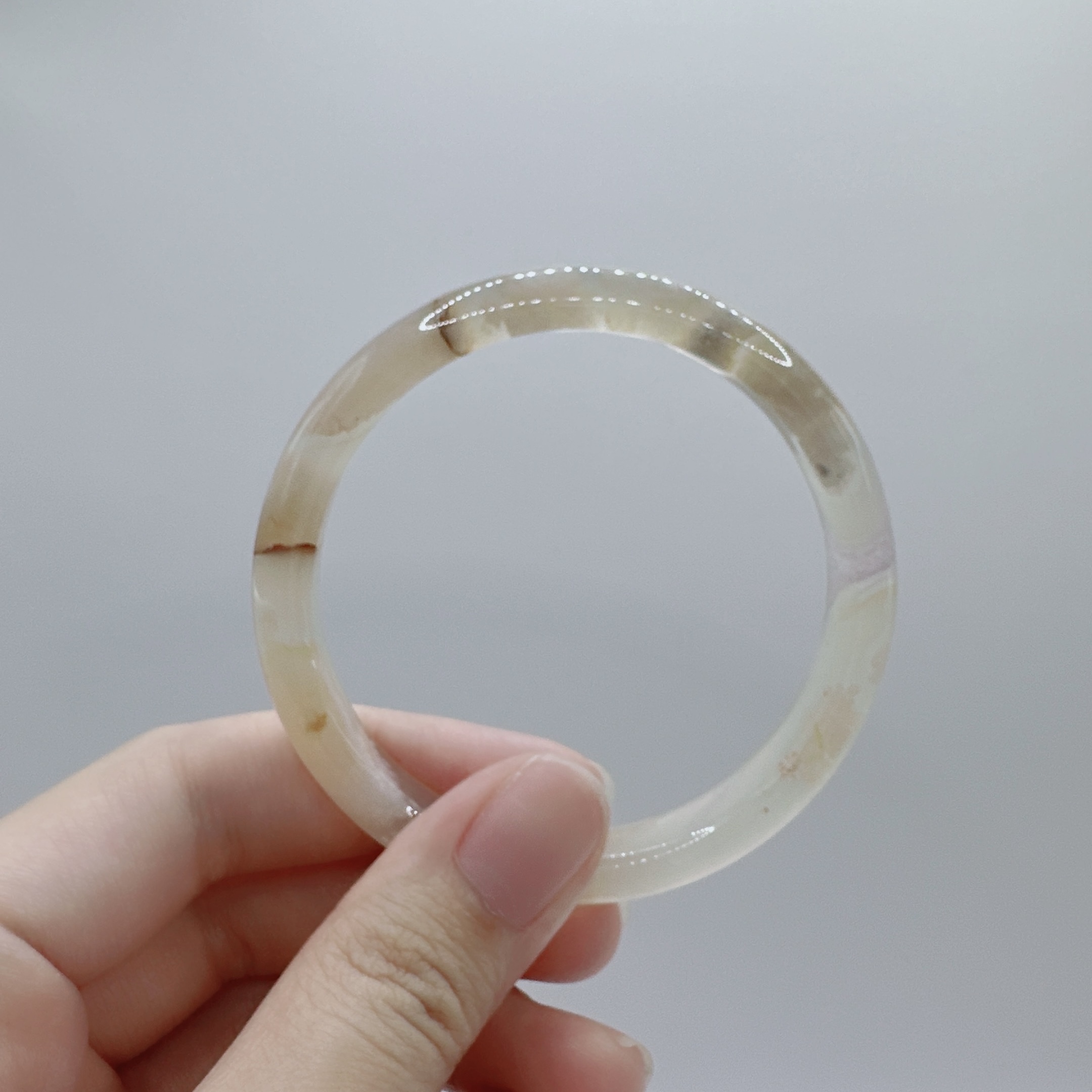 BAE1ED71-B379-4461-853D-70B465AF26D7