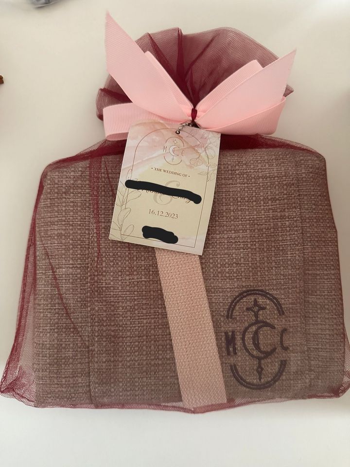 MC gift