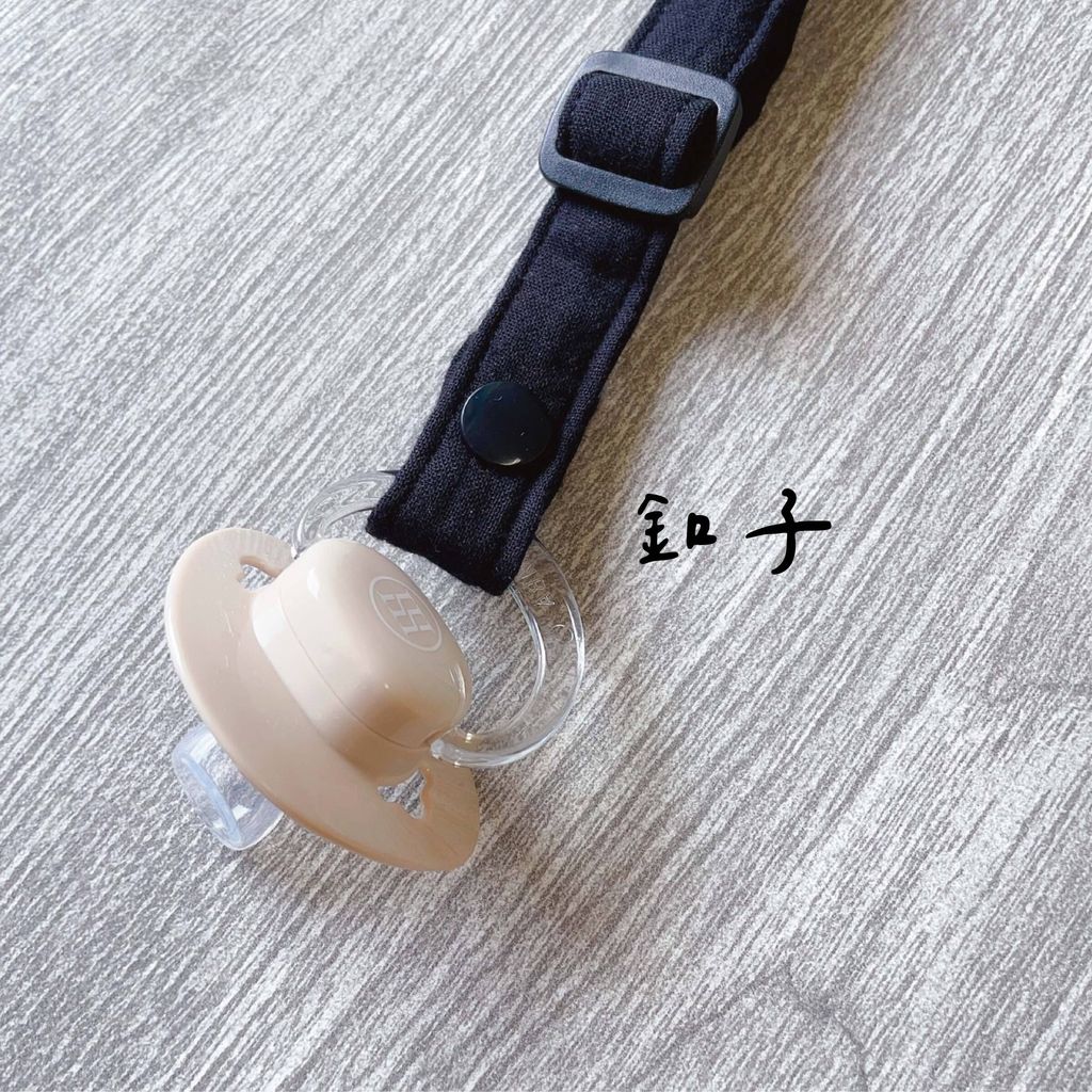 奶嘴鍊釦子_工作區域 1