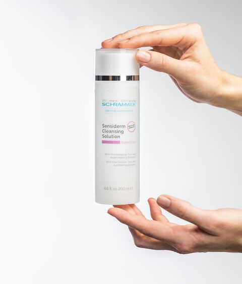 Sensiderm-Cleansing-Solution-Hand