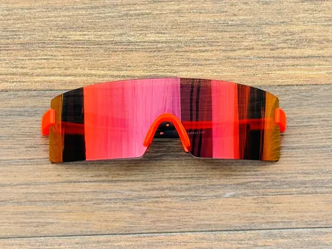 WCeFocR