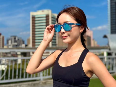 Blue (4)