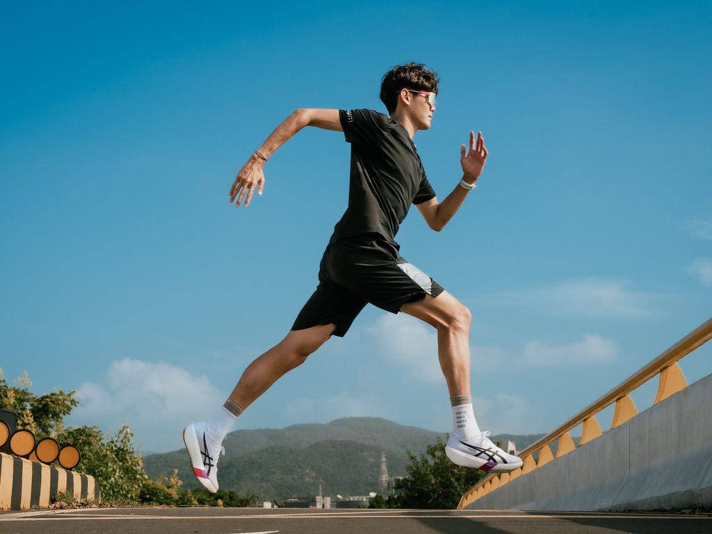 官網圖_RUNNER實色10