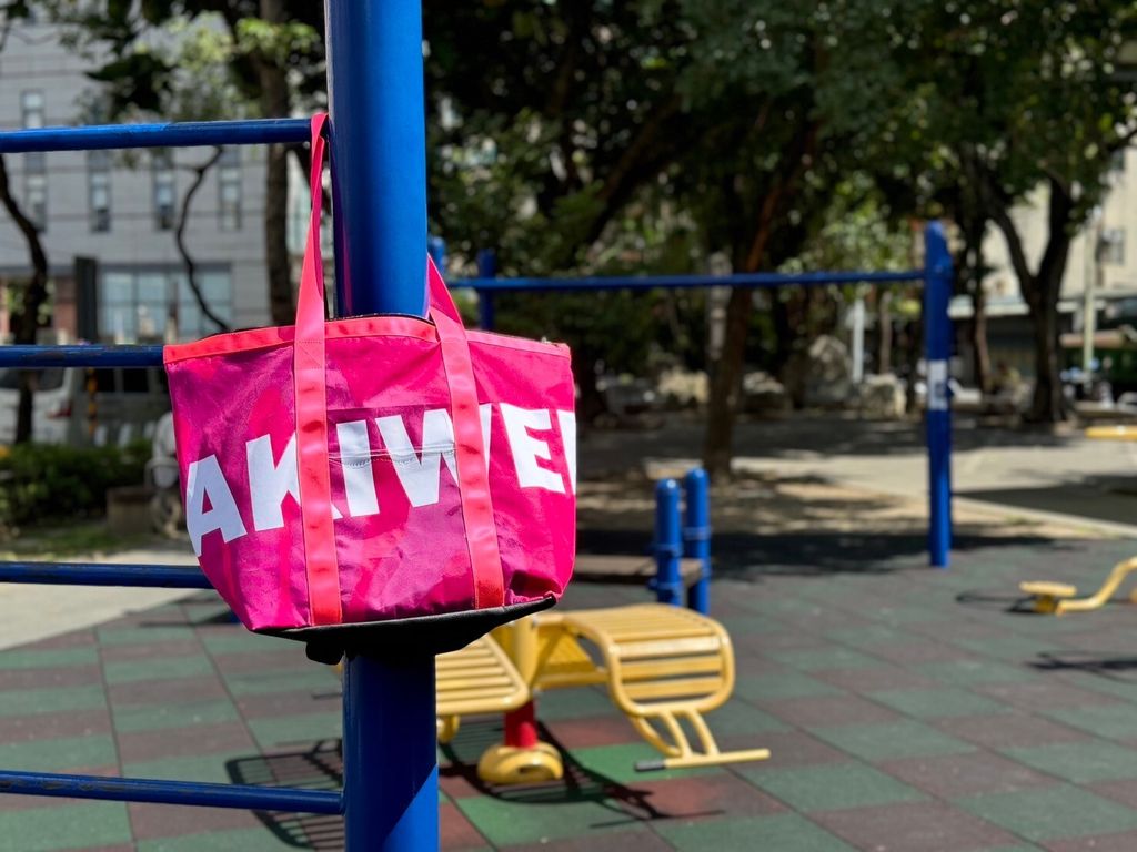 LINE_ALBUM_衣保袋_241022_21