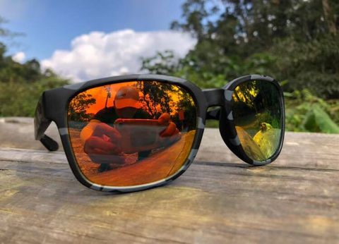 33987304_1698658056894821_2514728344222695424_n (1)