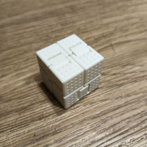 tw-11134207-7rbke-m7meo58uhu2264