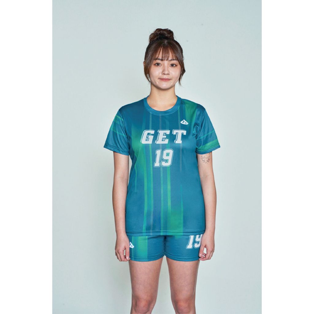 電商-排球圓領(漸速)._工作區域 1 複本 2