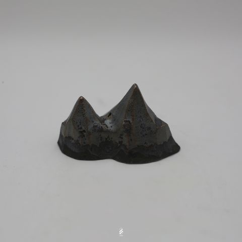 小山切面（hittites）