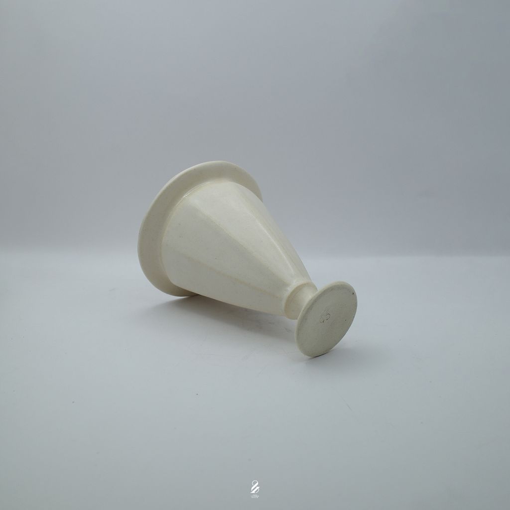 LI-11_White_2