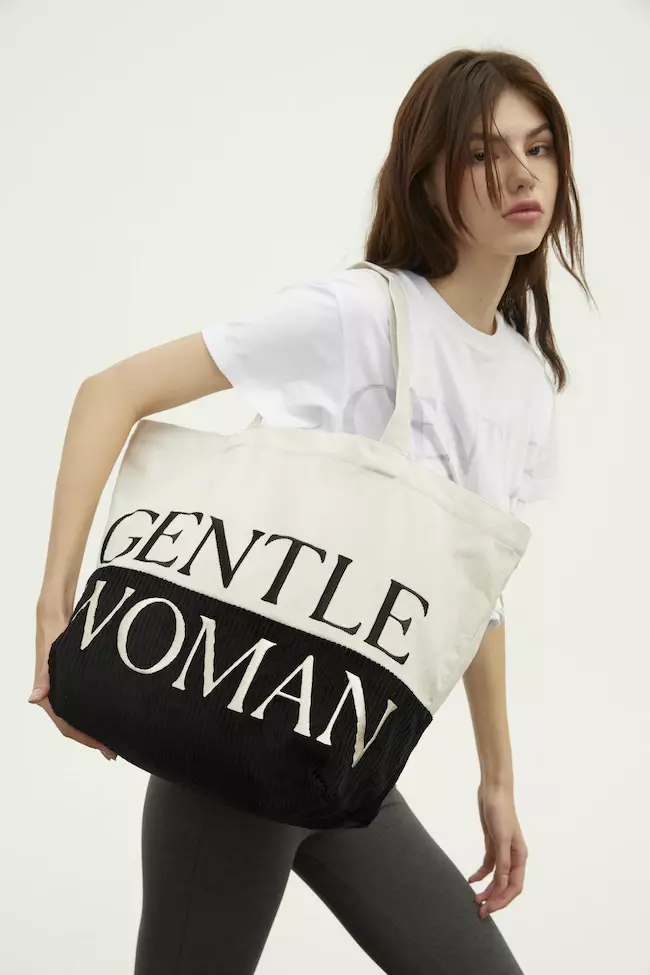 【GENTLEWOMAN】SAFARI SENSATION CORDUROY TOTEトートバック Gentle Woman Safari Sensation Corduroy Tote | TikTok
