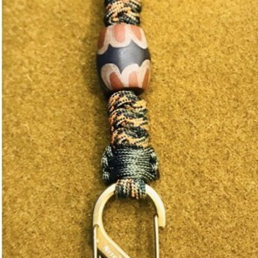客製化排灣族傳統晶土琉璃Atwood 傘繩手機頸鏈Niteize品牌S鉤