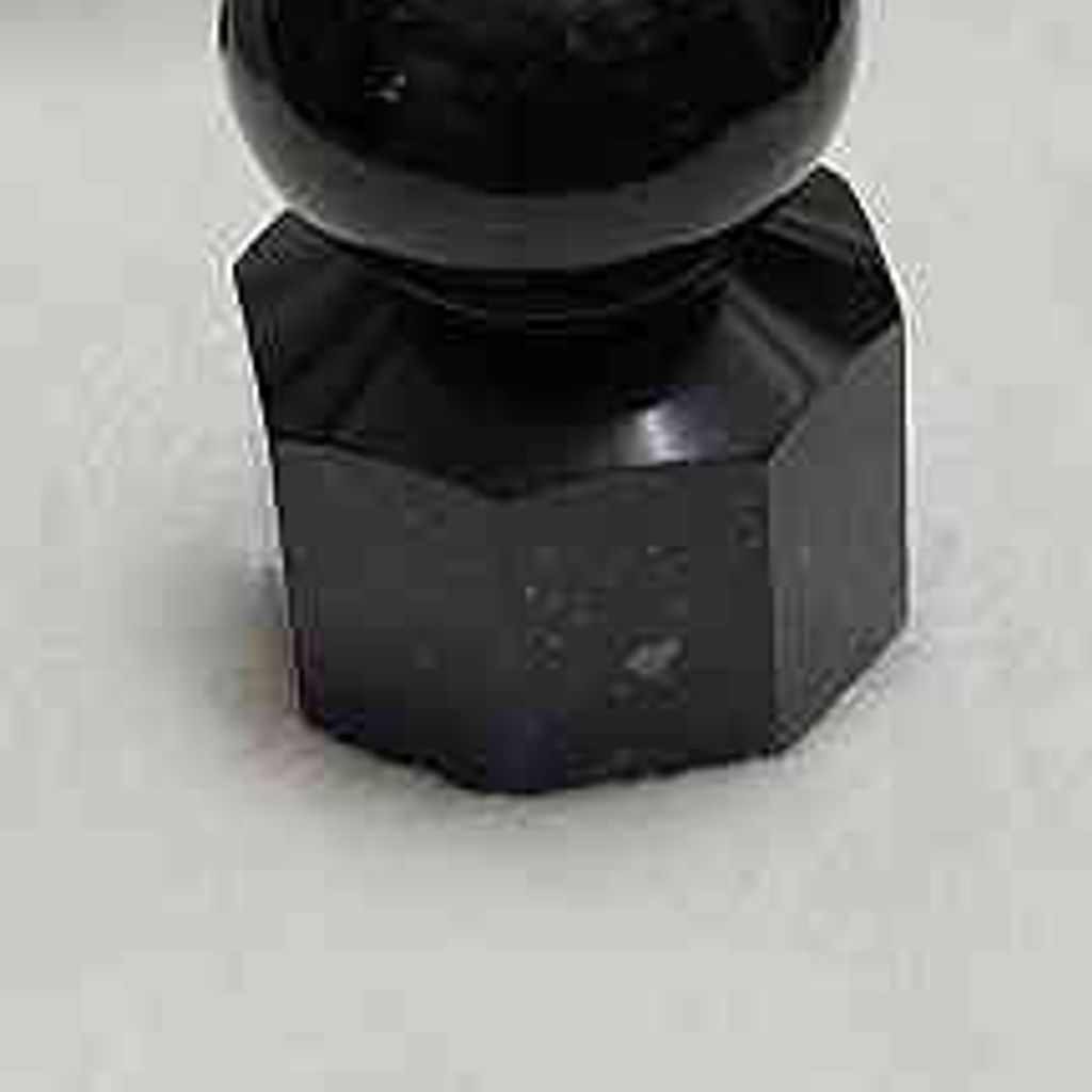 台灣墨玉玉璽   底直徑5.5公分 天圓地八卦