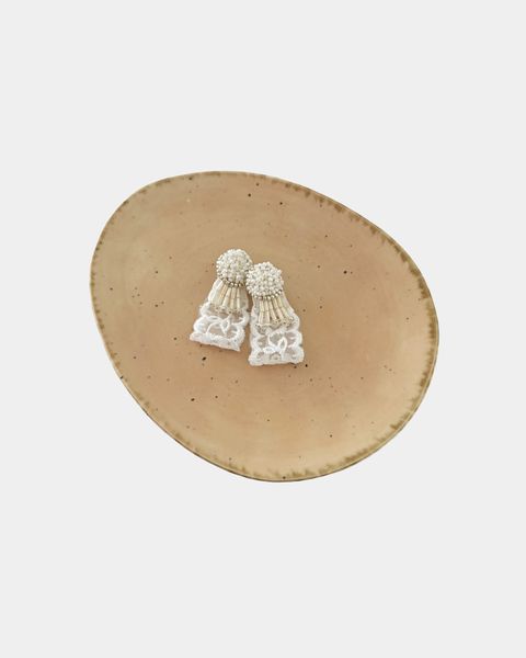 adela刺繡耳環-04