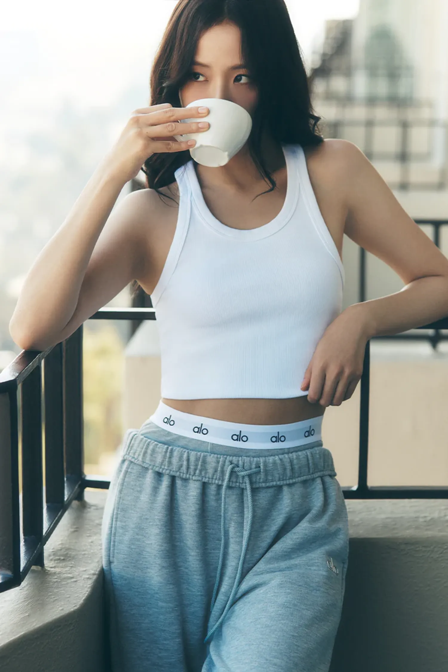 yogaland 運動風格選品平台 | Alo Yoga