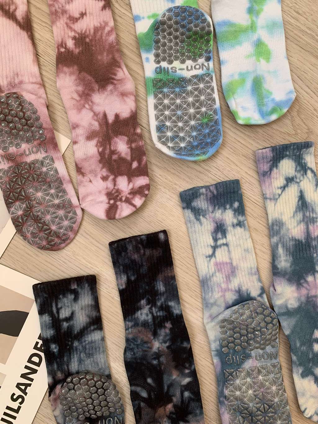 tw-11134207-7ra0r-mdoh9x37em79f3