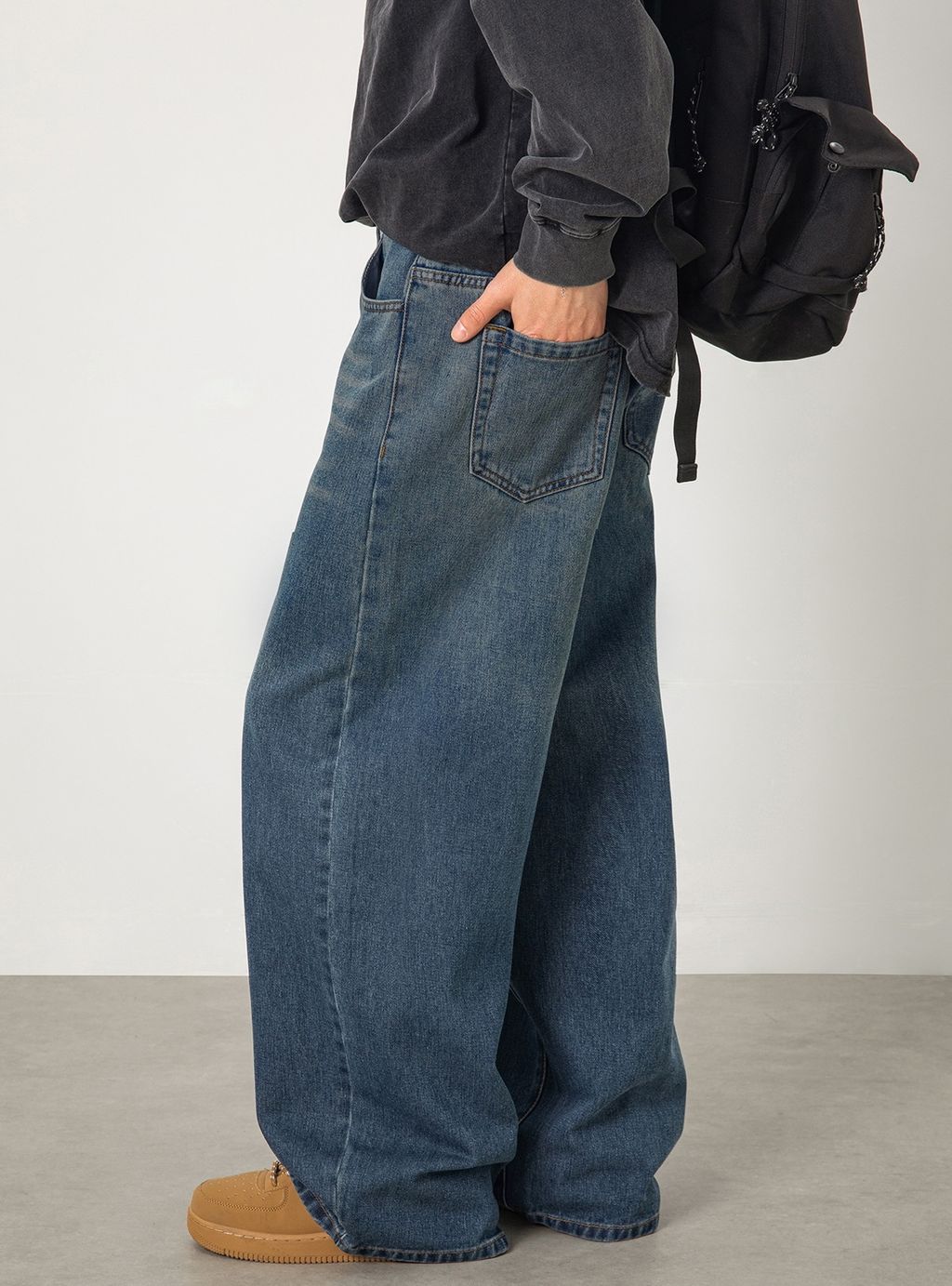 O1CN01v2HMu41jEq9HJTKAW_!!2221555804517-0-cib