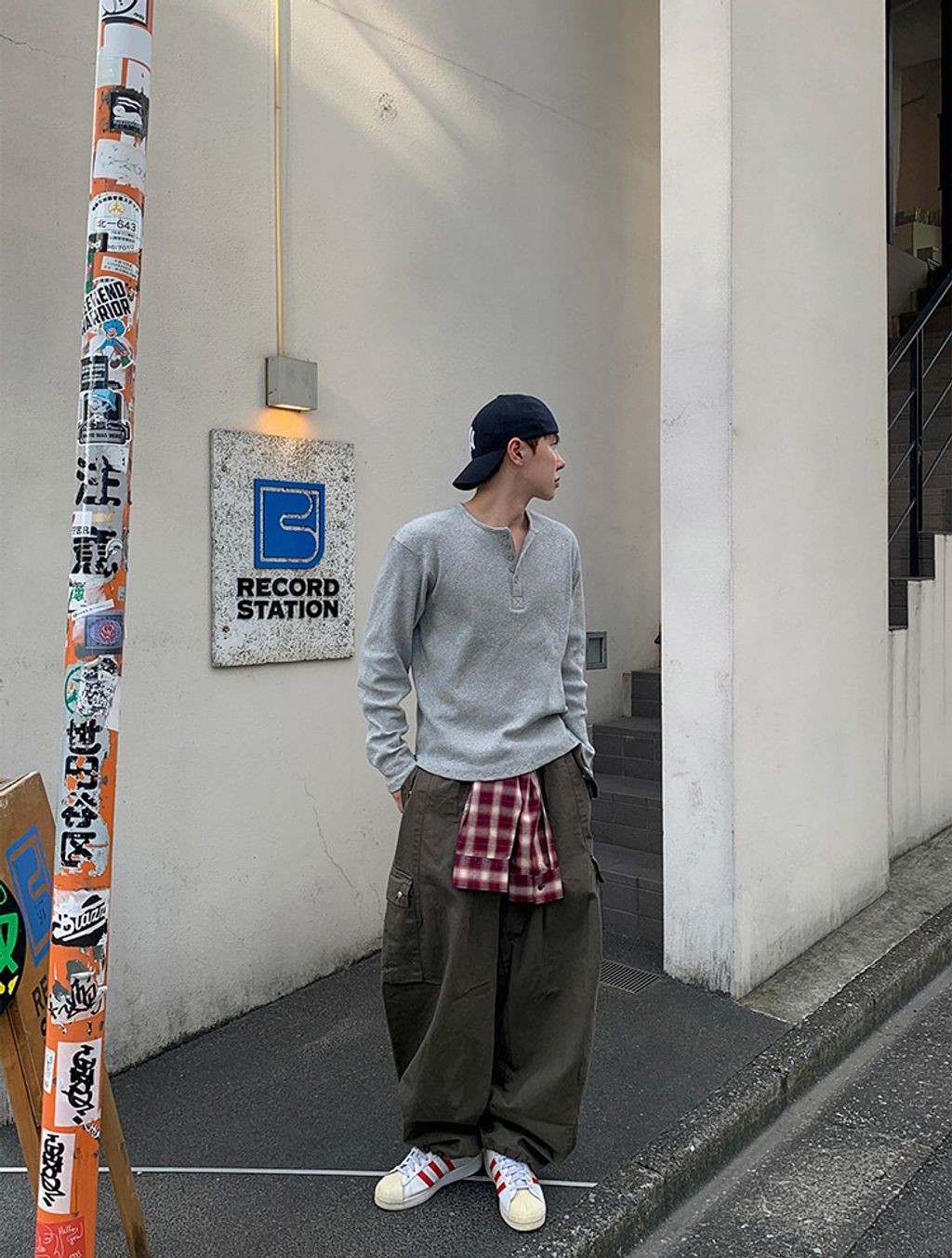 s04