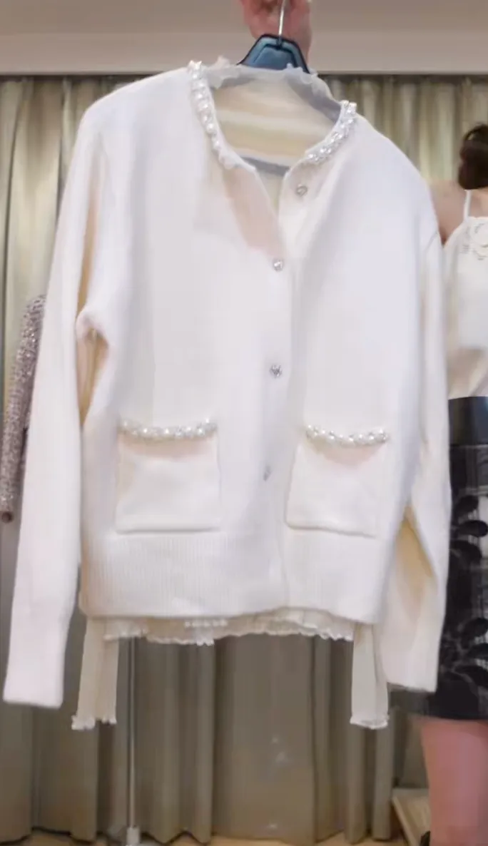 截圖 2025-10-15 凌晨12.22.54