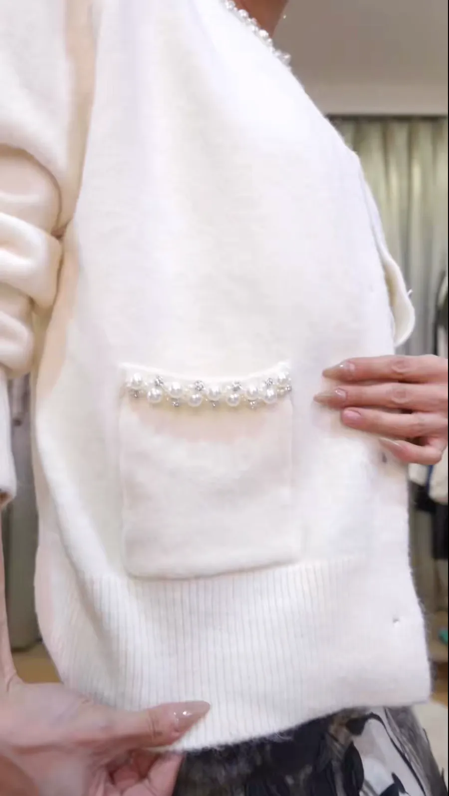 截圖 2025-10-15 凌晨12.08.04