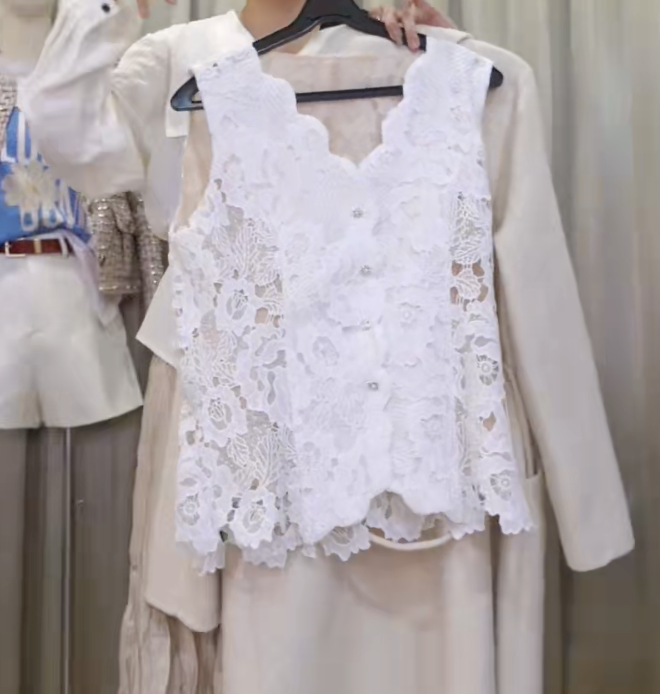 截圖 2025-10-14 晚上9.49.28