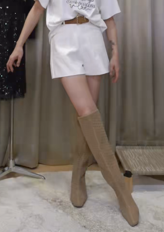 截圖 2025-10-21 晚上7.53.01