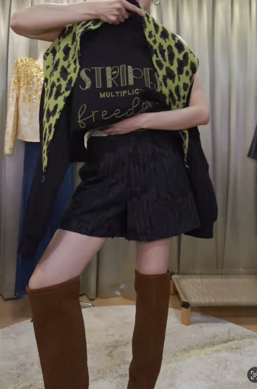 截圖 2025-10-28 晚上11.47.54