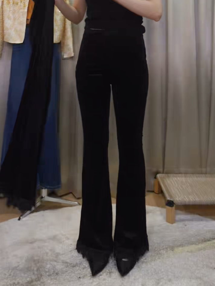 截圖 2025-10-28 晚上10.03.41