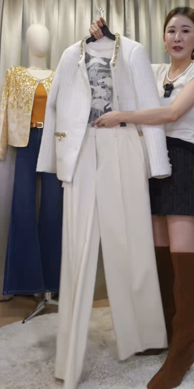 截圖 2025-10-28 晚上11.43.44