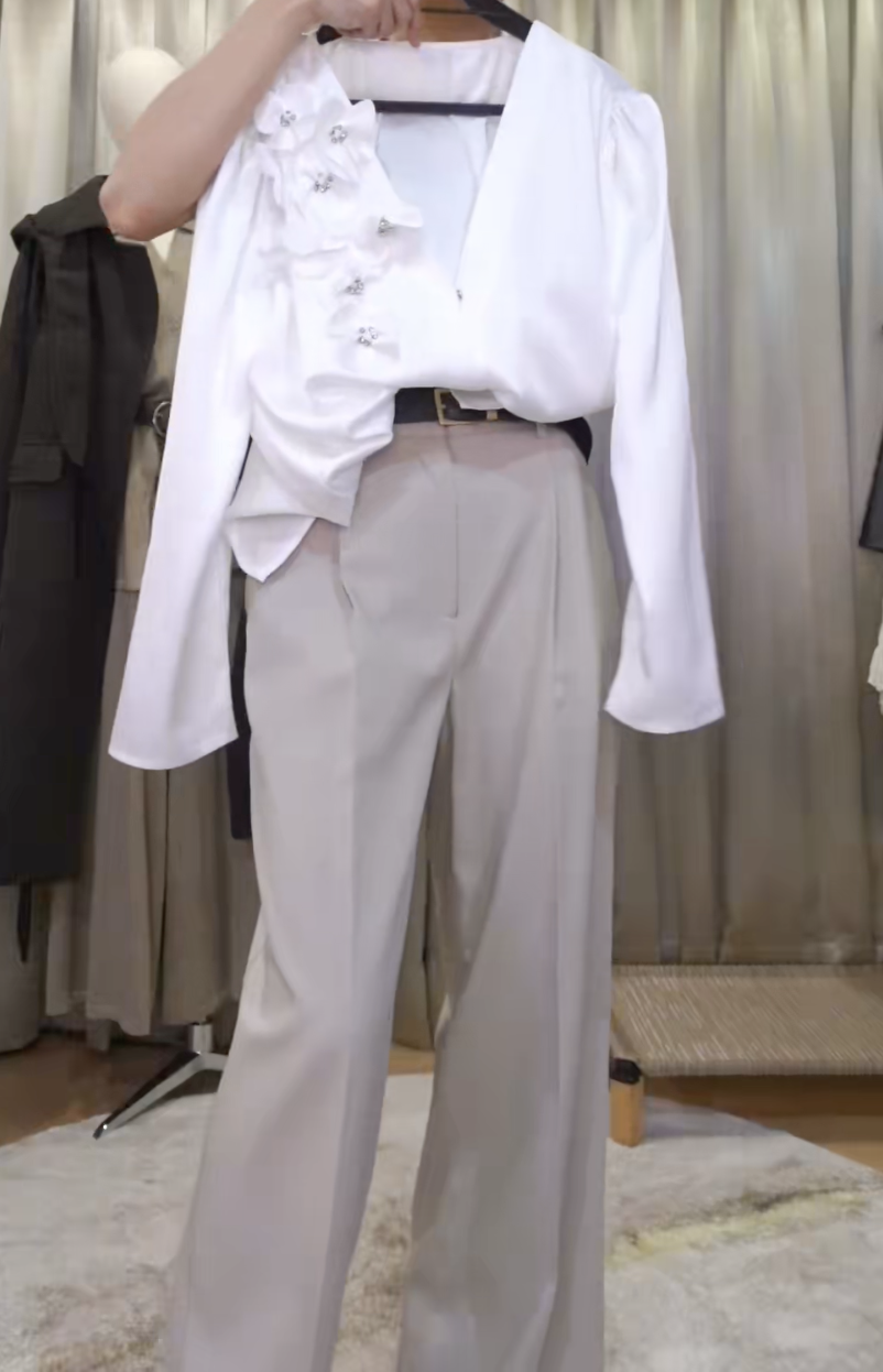 截圖 2025-10-28 晚上8.33.52