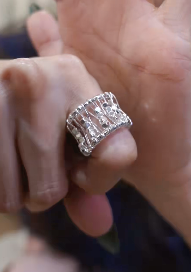 截圖 2025-11-04 凌晨2.31.22