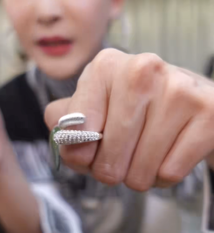 截圖 2025-11-18 凌晨12.41.22