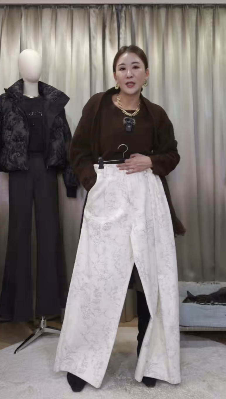 截圖 2025-12-02 晚上11.40.42