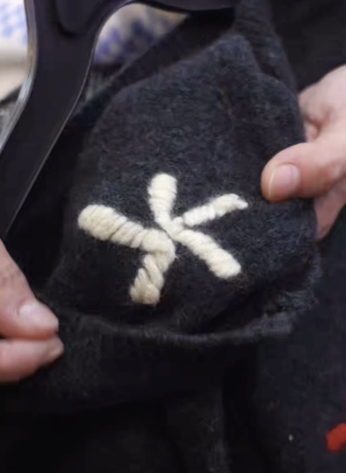 截圖 2025-12-17 凌晨12.08.44