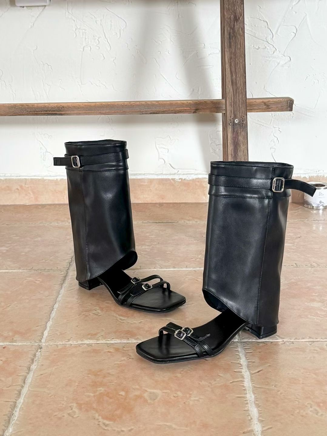 54d0a107685de22fcc7f0868d2e70ad2