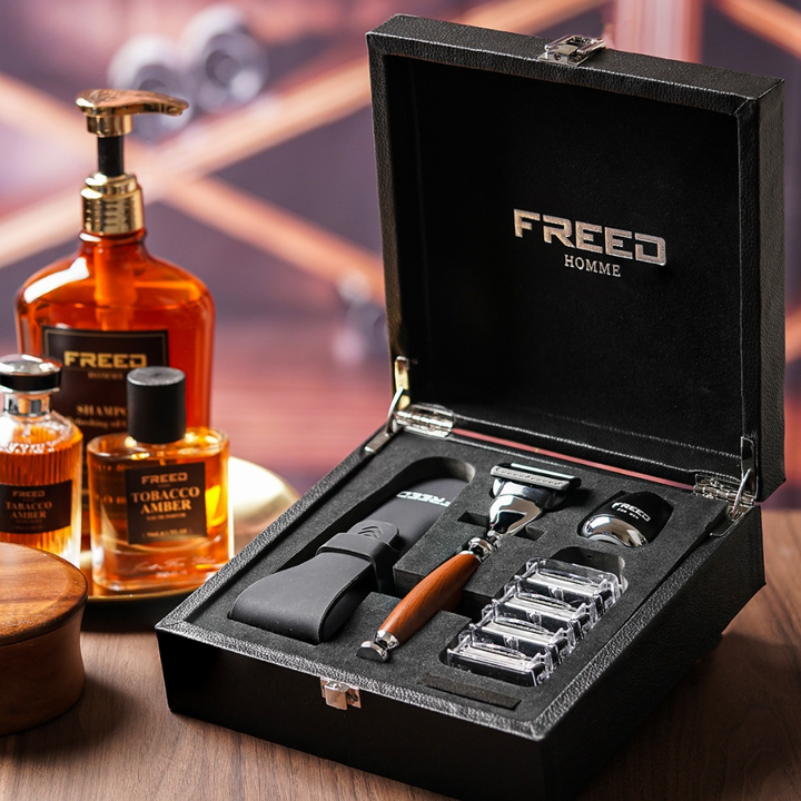 【FREED】五刀式刮鬍刀尊爵四件組禮盒 五星級總統套房御用品牌 生日禮物 父親節禮物 男友禮物 情人節 七夕