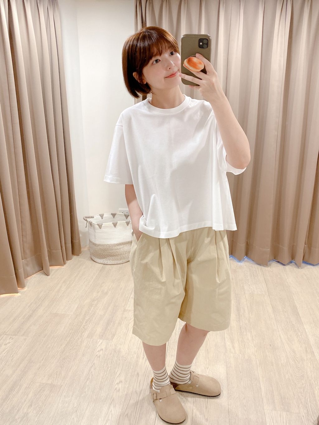 41B45619-7AA8-4D9A-9C1F-FA7D9D6CDAF0
