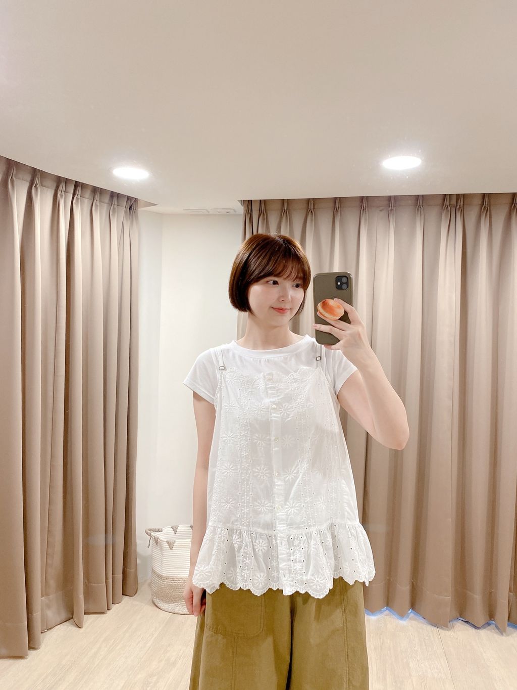 5C13D22F-0FAE-4707-B5CA-E8B22BD16092
