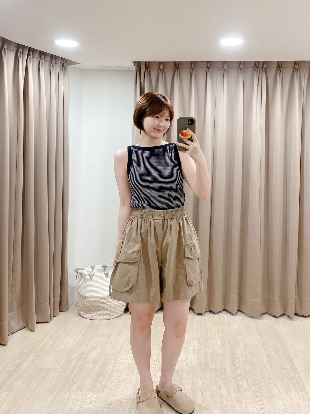C2D92C5E-2150-4BB5-9F8B-248B4F50E3CF